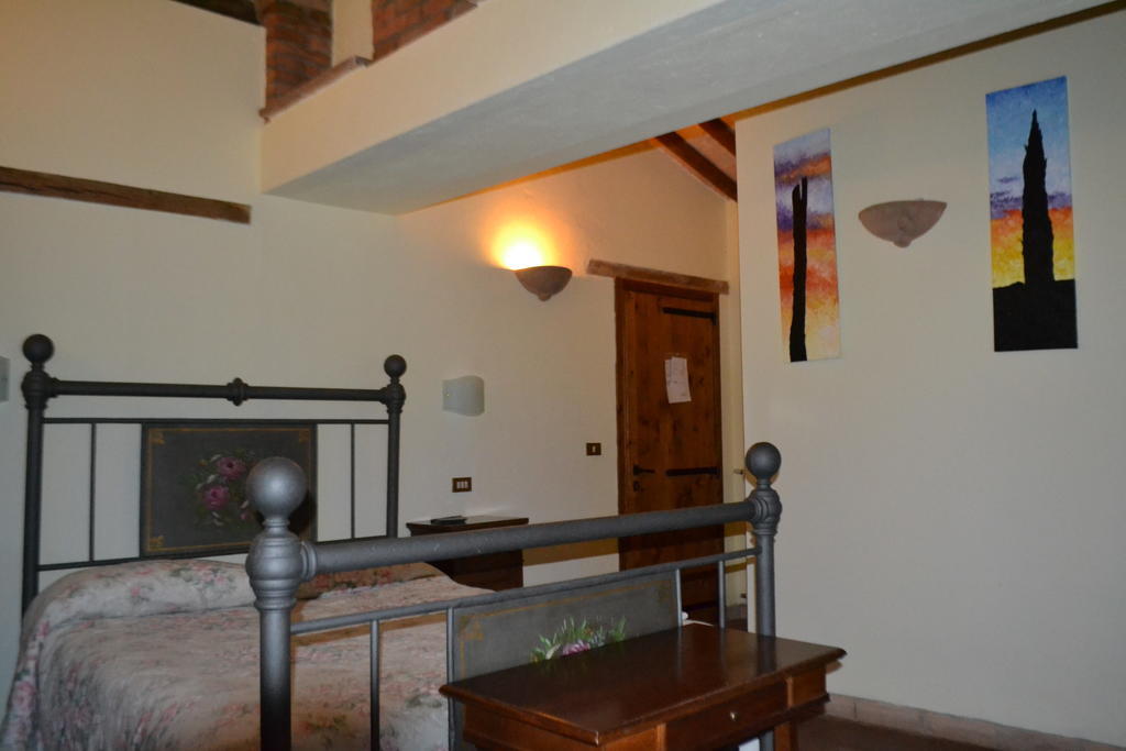 Agriturismo Selvella 알레로나 외부 사진